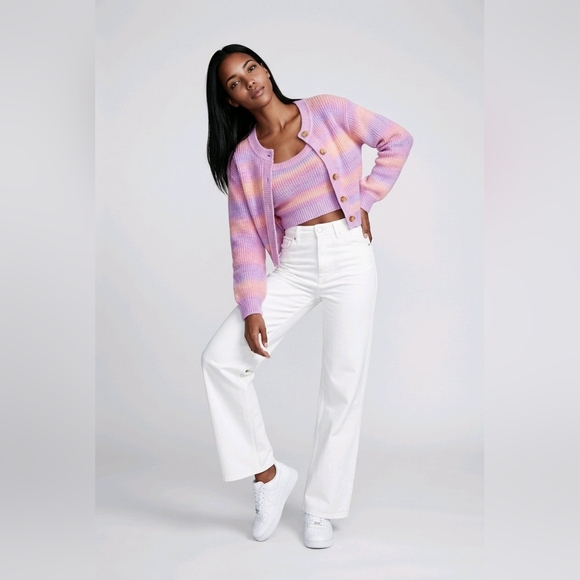 Women’s Pastel Striped Cardigan Set - Picture 4 of 10